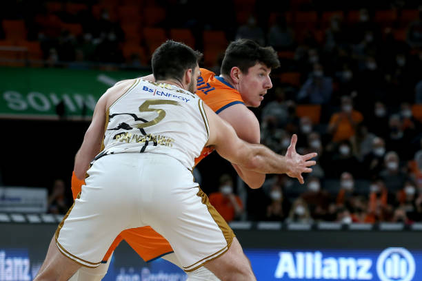 自己也曾因 自己也曾因